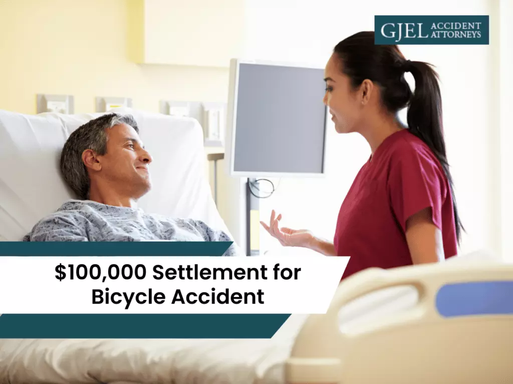 Acuerdo de 100.000 dólares por accidente de bicicleta