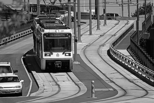 Los accidentes por giro a la izquierda son &quot;alarmantemente frecuentes&quot; en los autobuses TriMet de Portland 1