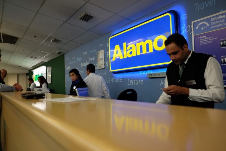 rental car counter Alamo