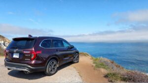 Honda Pilot parked by the ocean