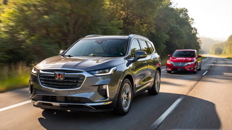 Juris digital a gray GMC Acadia SUV and a red Honda sedan on the road fb5b0880 898c 495c ab58 76b7264ab39c